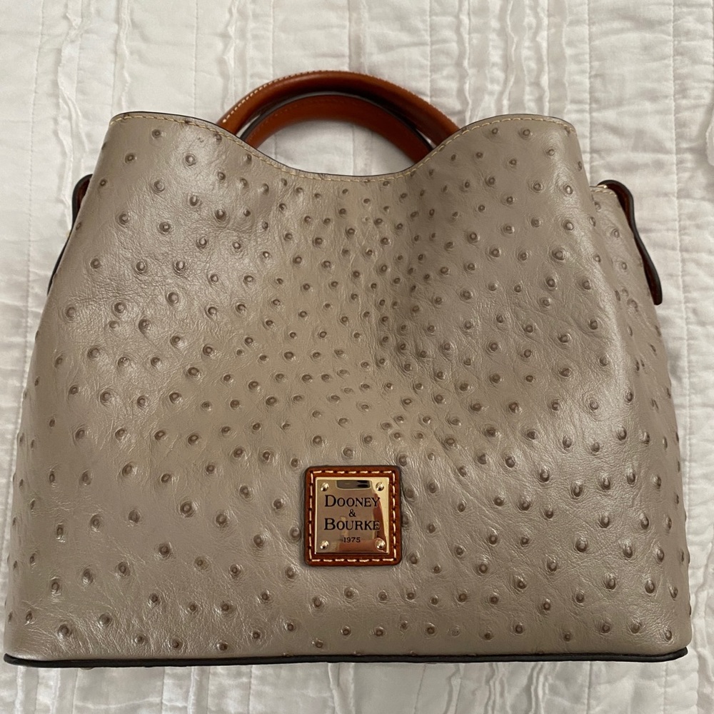 Dooney and Bourke small Barlow bag
